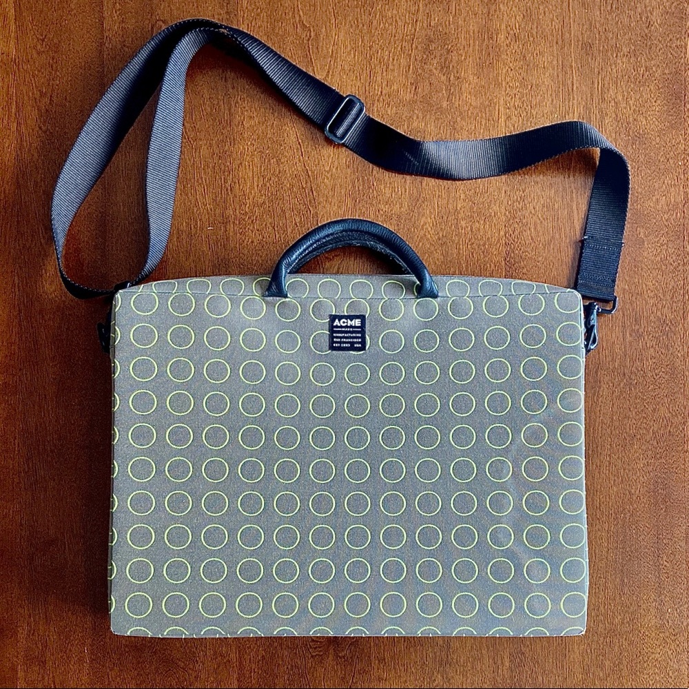 ACME Laptop Case Green/Gray